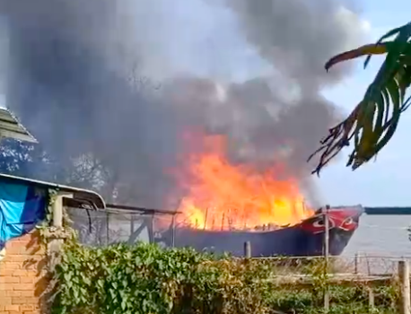 Cháy tàu du lịch trên sông Tiền, thiệt hại tiền tỷ